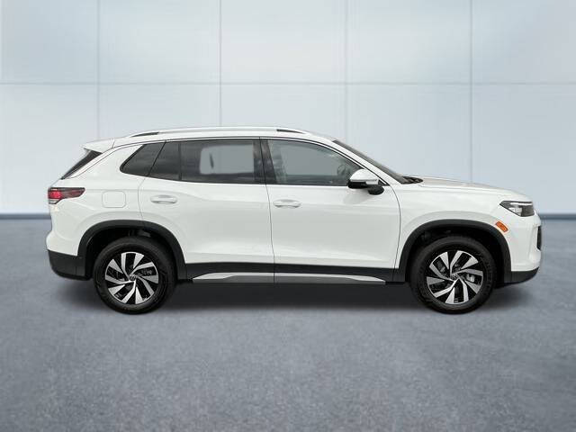 2025 Volkswagen Tiguan S 4Motion