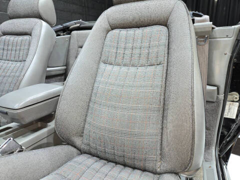 1987 Ford Mustang GT