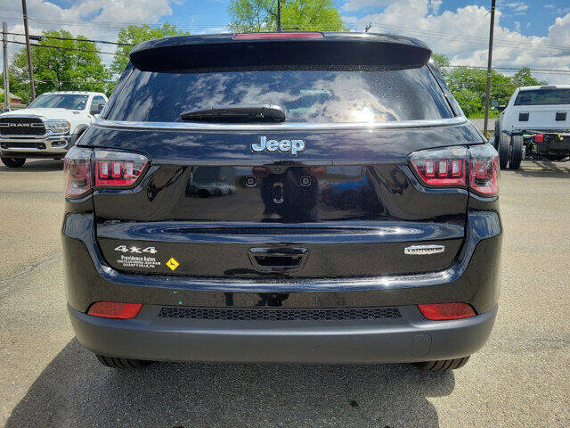 2024 Jeep Compass Latitude Lux