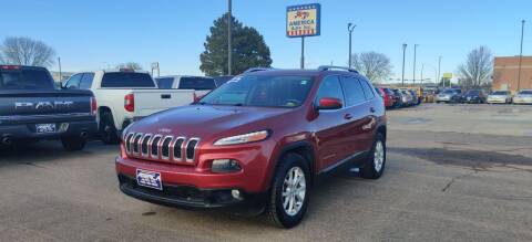 2015 Jeep Cherokee for sale at America Auto Inc in South Sioux City NE