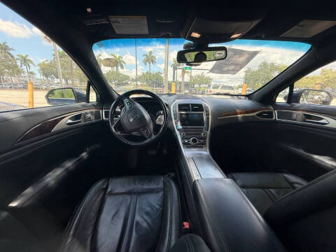 2017 Lincoln MKZ Select