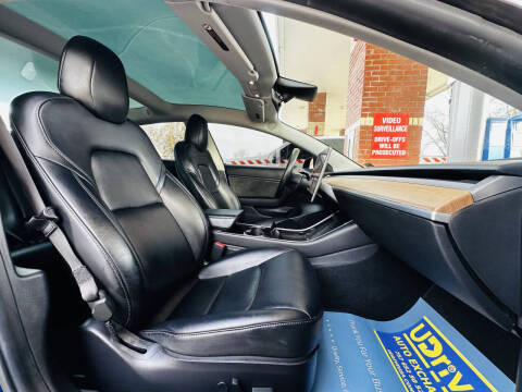 2019 Tesla Model 3 Long Range