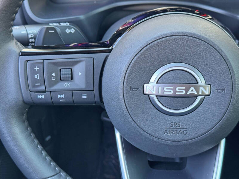 2024 Nissan Rogue SL