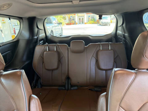 2017 Chrysler Pacifica Limited
