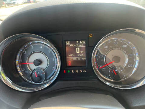 2013 Chrysler Town and Country Touring