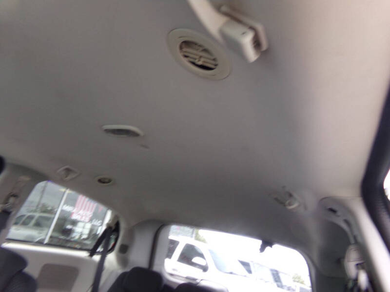 2010 Dodge Grand Caravan SE