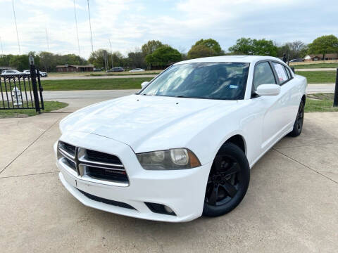 2014 Dodge Charger for sale at Texas Luxury Auto in Cedar Hill TX