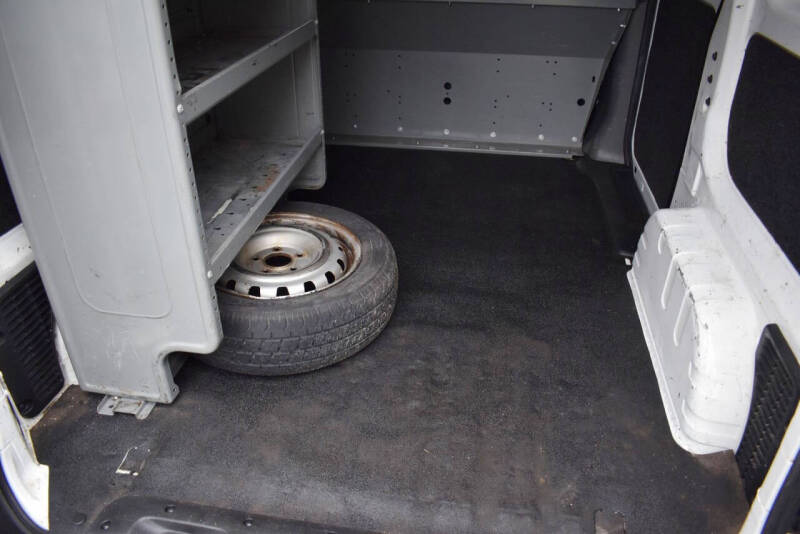 2017 Nissan NV200 SV