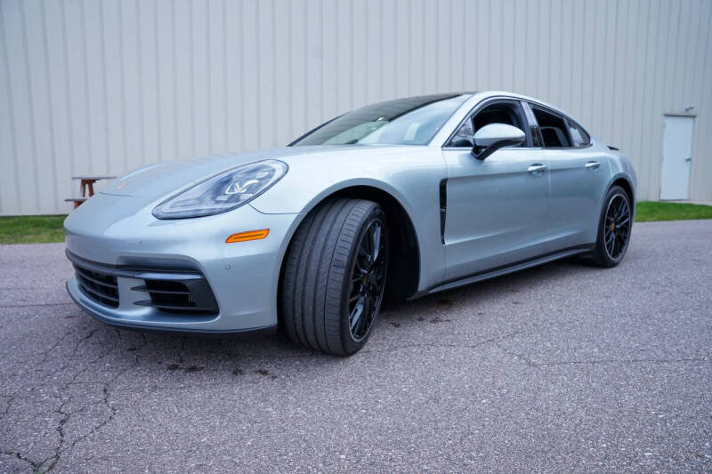 2018 Porsche Panamera 4S