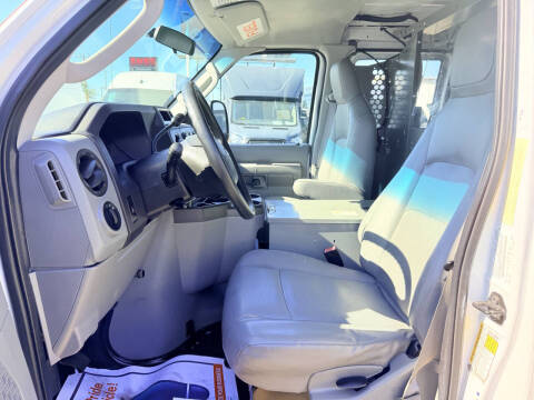 2011 Ford E-Series E-250