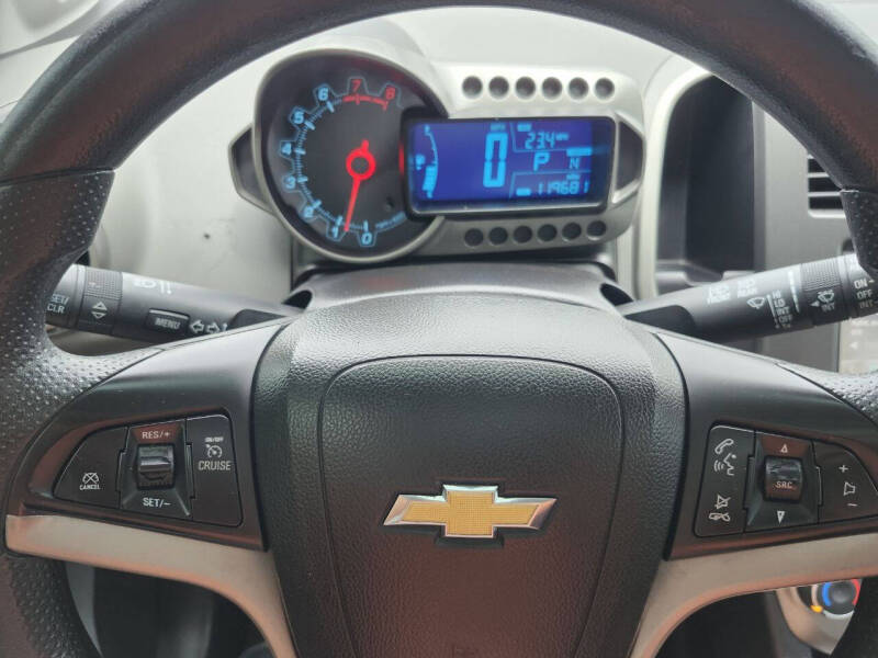 2016 Chevrolet Sonic LT Auto