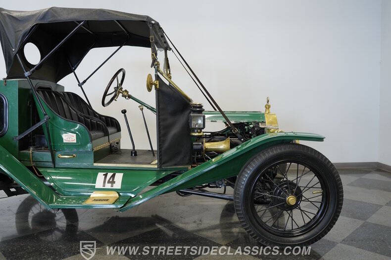 1914 Ford Model T