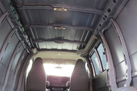 2017 GMC Savana 2500