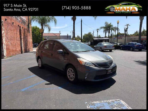 2012 Toyota Prius v Two