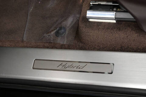 2021 Bentley Bentayga Hybrid