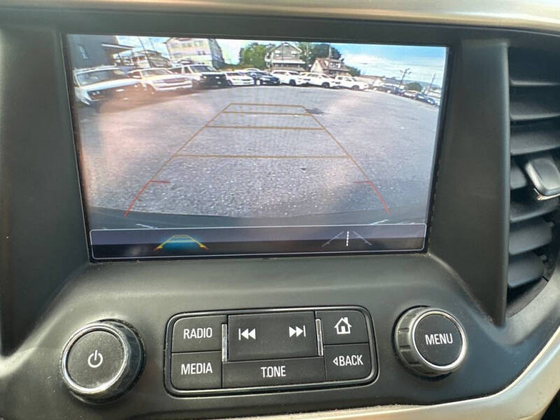 2018 GMC Acadia Denali