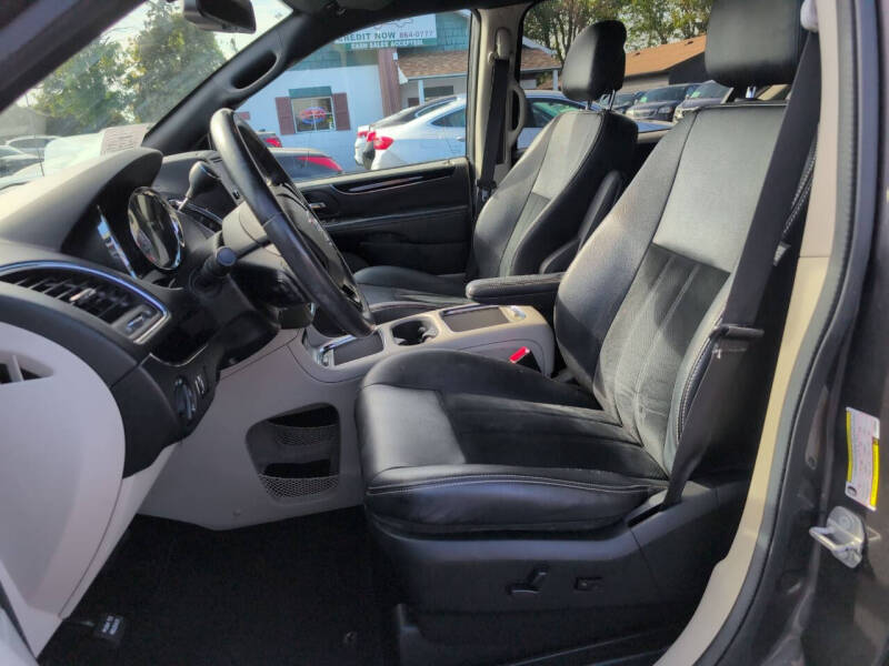 2018 Dodge Grand Caravan SXT