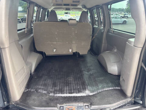 2017 Chevrolet Express LS 2500