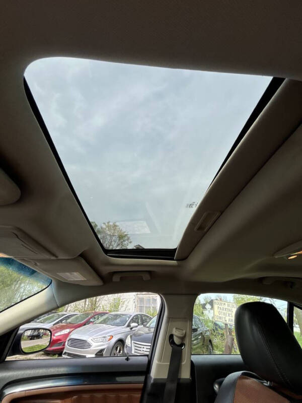 2010 Ford Taurus SHO