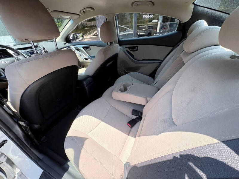 2015 Hyundai Elantra