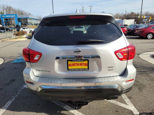 2019 Nissan Pathfinder SV