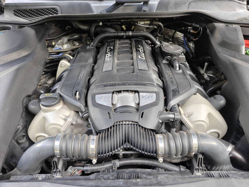 2015 Porsche Cayenne Turbo