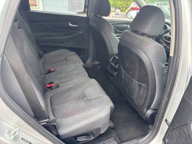 2019 Hyundai Santa Fe SE 2.4L