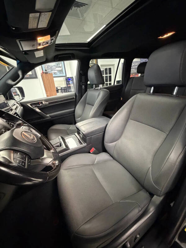 2023 Lexus GX 460