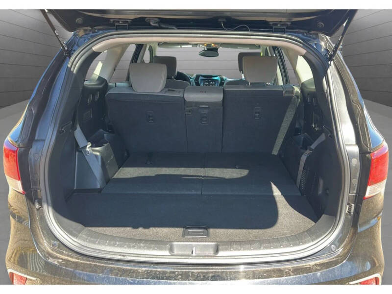 2018 Hyundai Santa Fe SE