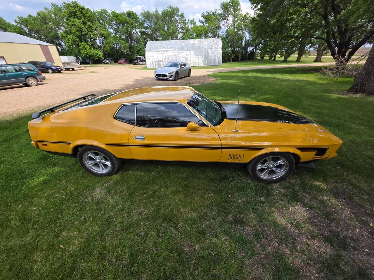 1971 Ford Mustang 13