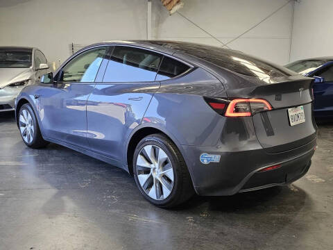 2021 Tesla Model Y Standard Range