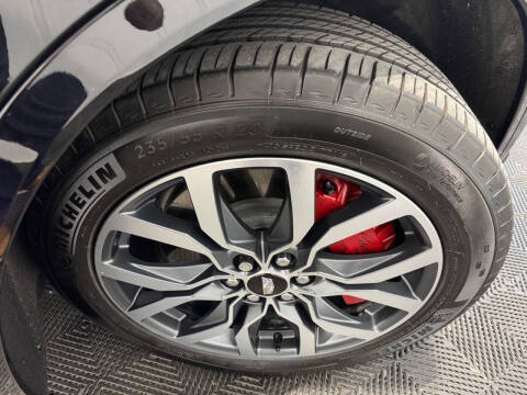 2023 Cadillac XT6 Sport