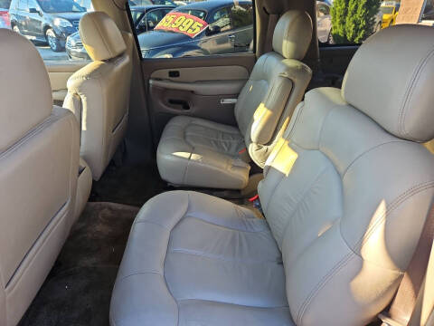 2001 Chevrolet Suburban 1500 LT