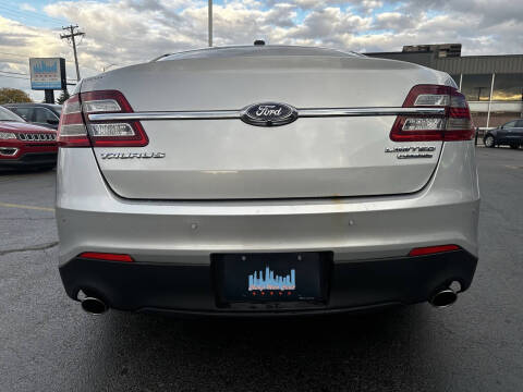 2013 Ford Taurus Limited