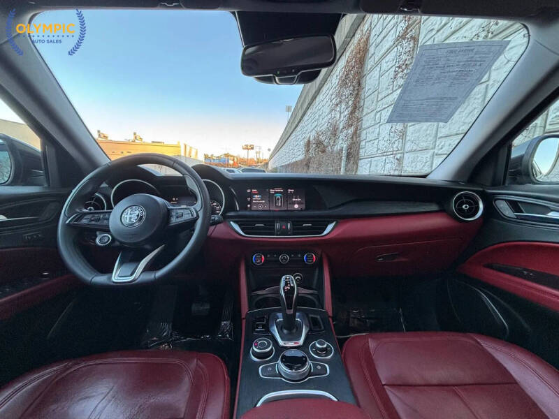 2020 Alfa Romeo Stelvio