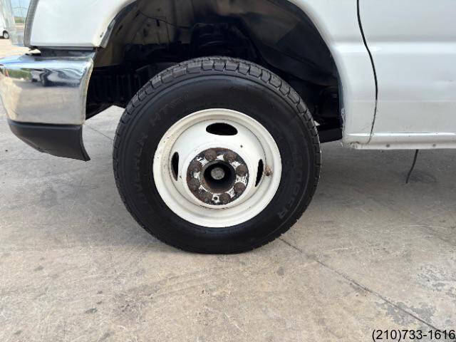 2016 Ford E-Series