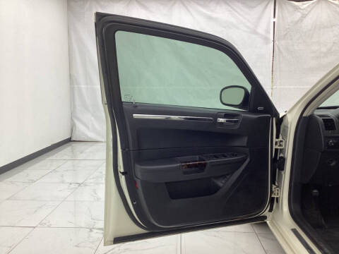 2009 Chrysler 300 C HEMI