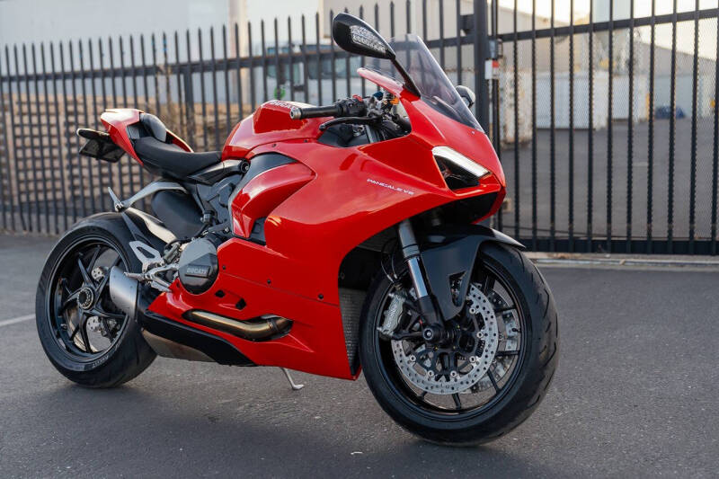 2020 Ducati V2 Superquadro Final Edition