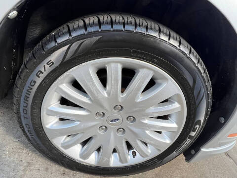 2012 Ford Fusion Hybrid