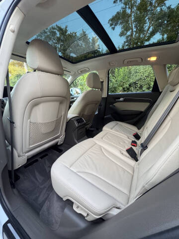 2015 Audi Q5 2.0T quattro Premium Plus