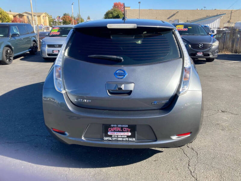 2016 Nissan LEAF S-24