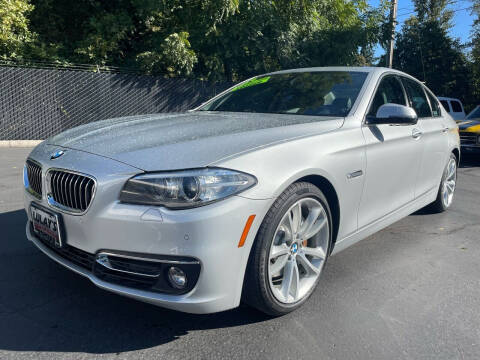 2014 BMW 5 Series for sale at LULAY'S CAR CONNECTION in Salem OR