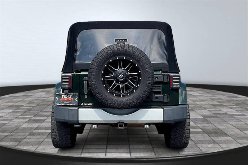2011 Jeep Wrangler Unlimited Sahara