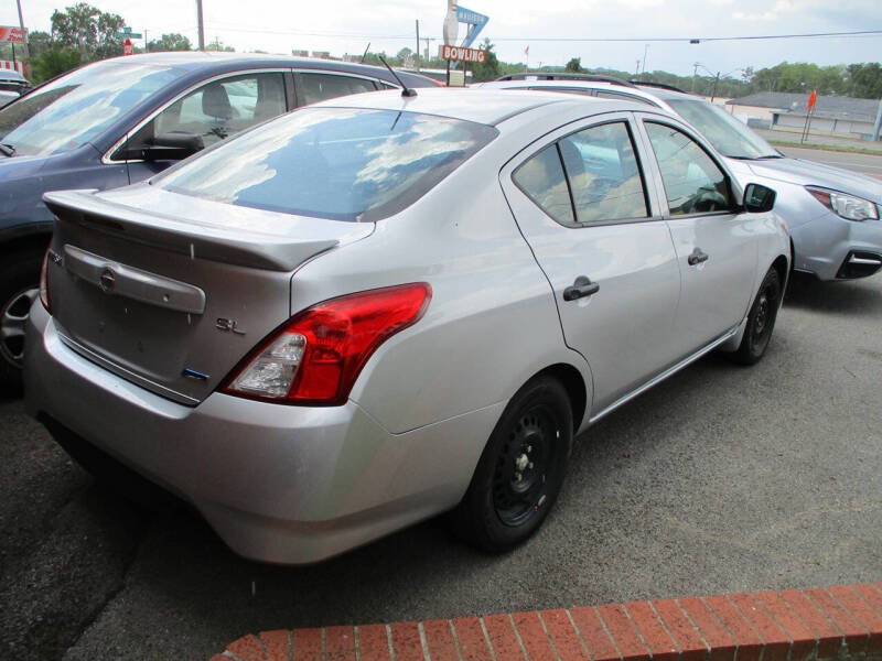 2019 Nissan Versa S