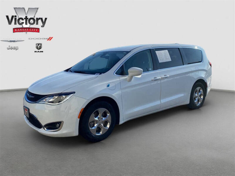 2020 Chrysler Pacifica Hybrid Touring