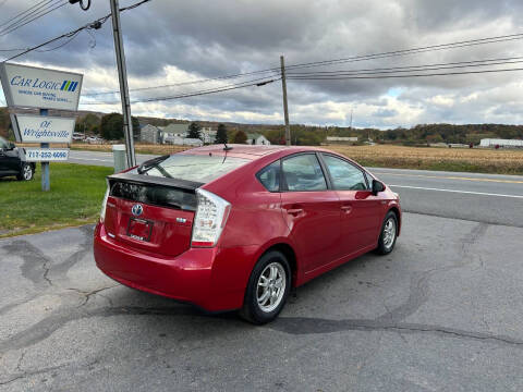 2010 Toyota Prius III