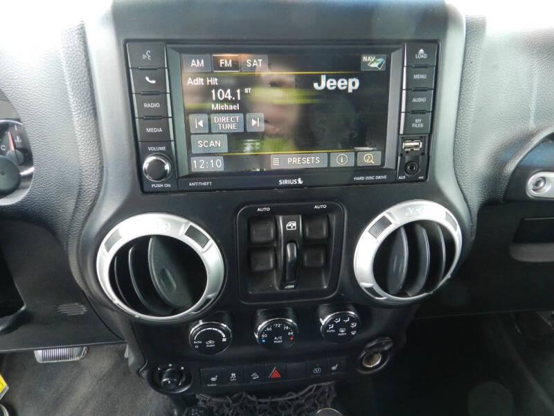 2013 Jeep Wrangler Unlimited Sahara