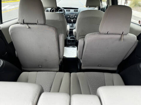 2012 Mazda MAZDA5 Touring