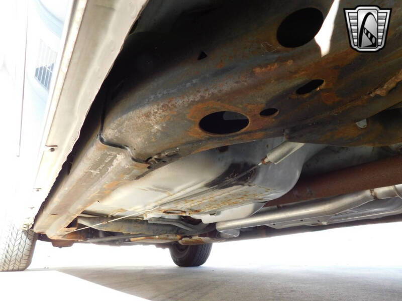 1991 Cadillac Brougham