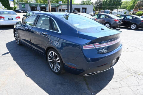 2017 Lincoln MKZ Select